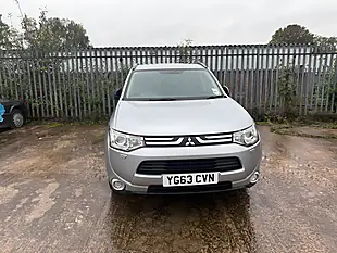 Used 2013 Mitsubishi Outlander GX4 Silver - Interior and Exterior details 2