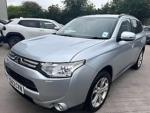 Used 2013 Mitsubishi Outlander GX4 Silver - Interior and Exterior details 3