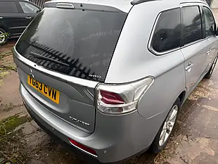 Used 2013 Mitsubishi Outlander GX4 Silver - Interior and Exterior details 6