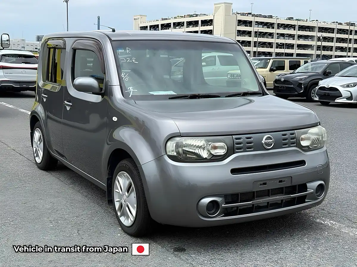 Used 2013 Nissan Cube 15X Grey - Front View