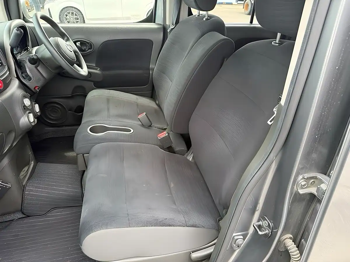 Used 2013 Nissan Cube 15X Grey - Interior and Exterior details 10