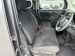 Used 2013 Nissan Cube 15X Grey - Interior and Exterior details 9