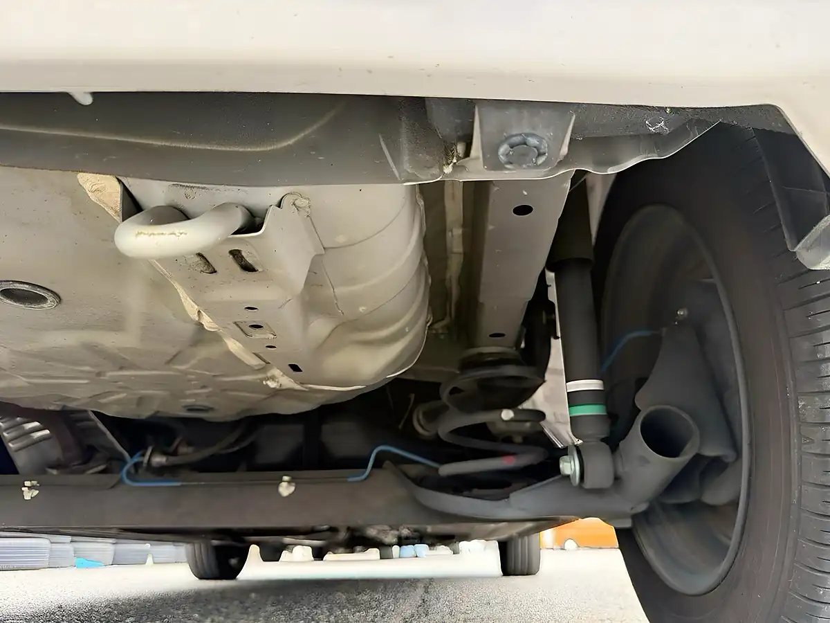 Used 2013 Nissan Cube 15X Silver - Interior and Exterior details 12