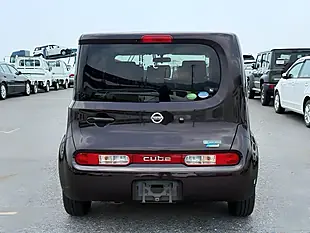 Used 2013 Nissan Cube 15X V Selection Bitter Chocolate Pearl - Interior and Exterior details 8