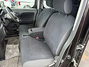 Used 2013 Nissan Cube 15X V Selection Bitter Chocolate Pearl - Interior and Exterior details 9
