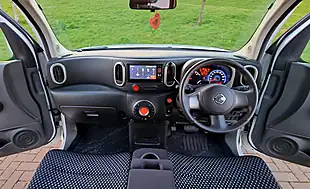 Used 2013 Nissan Cube White - Interior and Exterior details 11