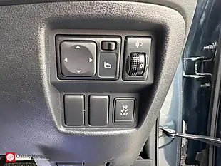 Used 2013 Nissan Juke Acenta Blue - Interior and Exterior details 14