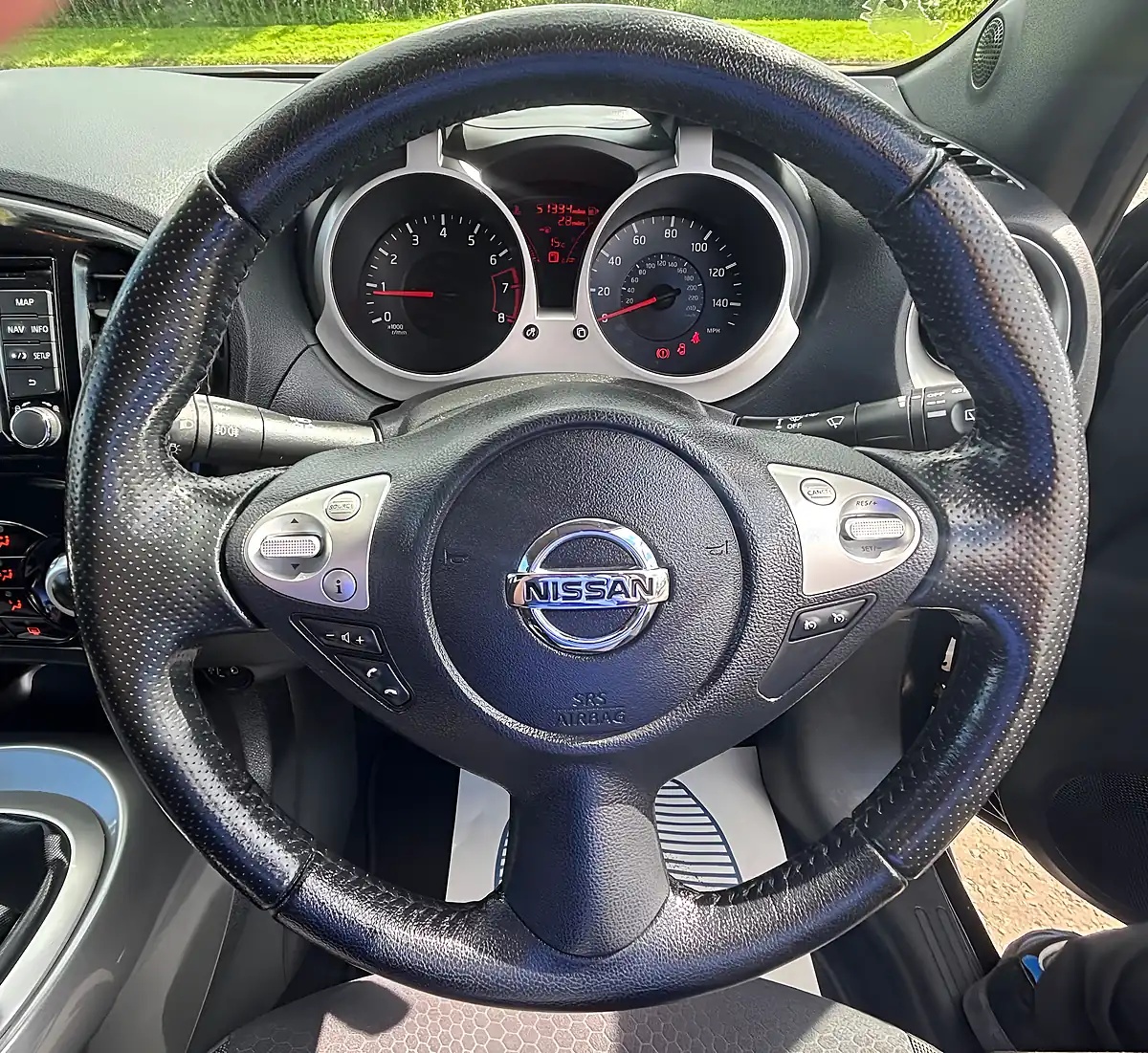 Used 2013 Nissan Juke Acenta Premium Black - Interior and Exterior details 10