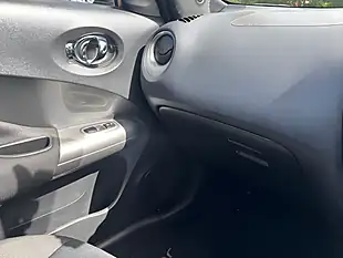 Used 2013 Nissan Juke Acenta Premium Black - Interior and Exterior details 11