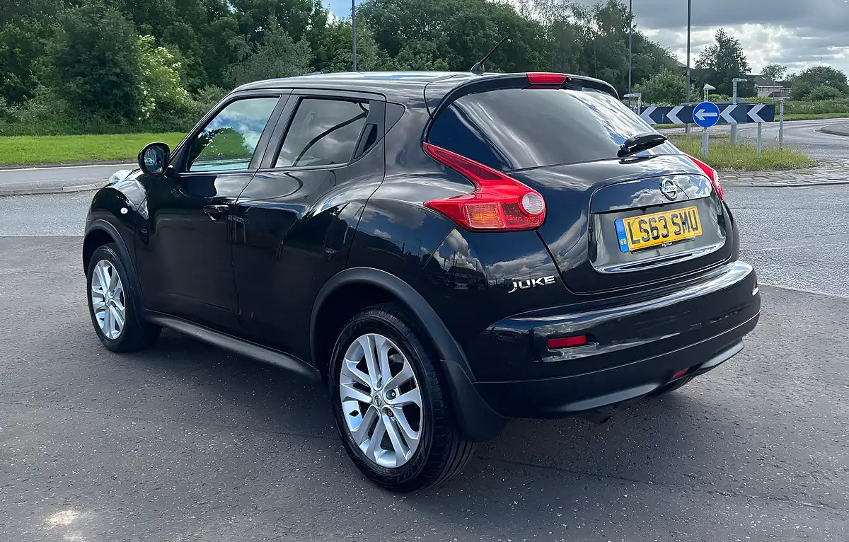 Used 2013 Nissan Juke Acenta Premium Black - Interior and Exterior details 7
