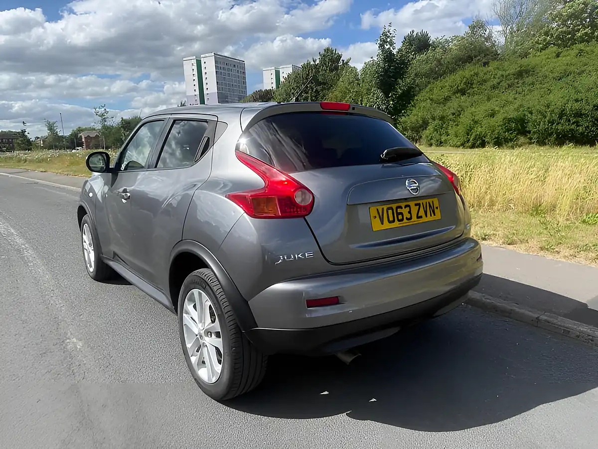 Used 2013 Nissan Juke Acenta Premium Grey - Interior and Exterior details 3