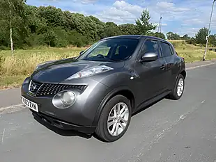 Used 2013 Nissan Juke Acenta Premium Grey - Interior and Exterior details 5