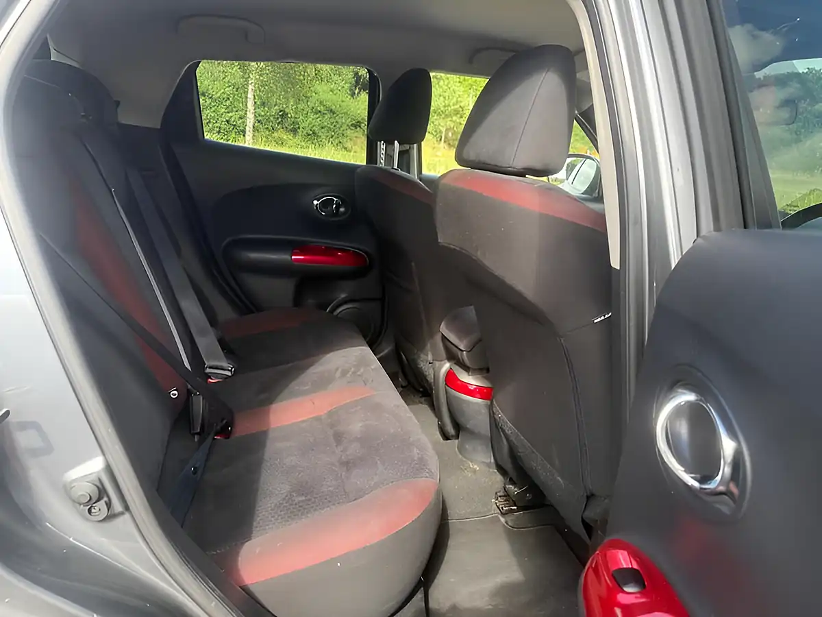 Used 2013 Nissan Juke Acenta Premium Grey - Interior and Exterior details 8