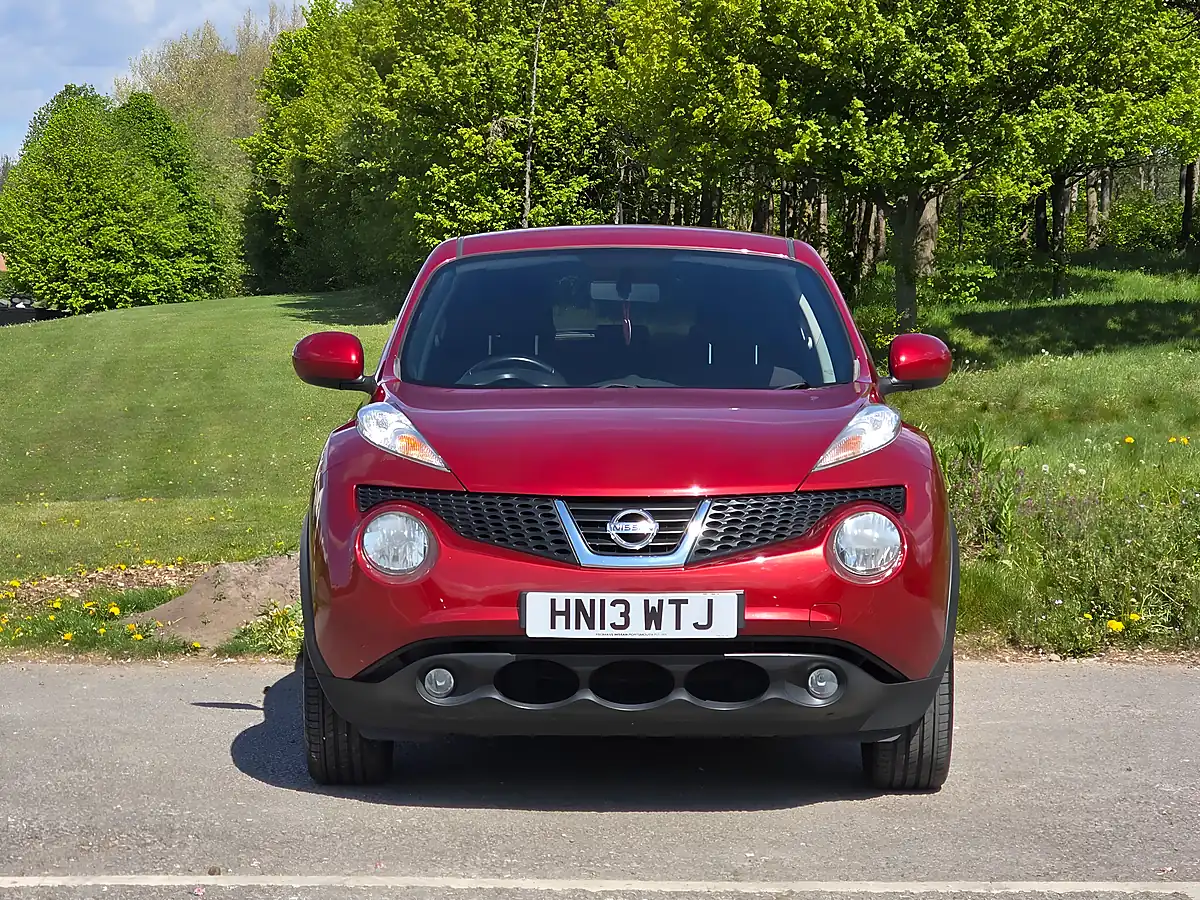 Used 2013 Nissan Juke Acenta Premium Red - Interior and Exterior details 2