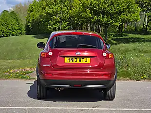 Used 2013 Nissan Juke Acenta Premium Red - Interior and Exterior details 6