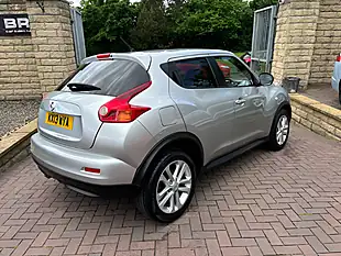 Used 2013 Nissan Juke Acenta Premium Silver - Interior and Exterior details 12