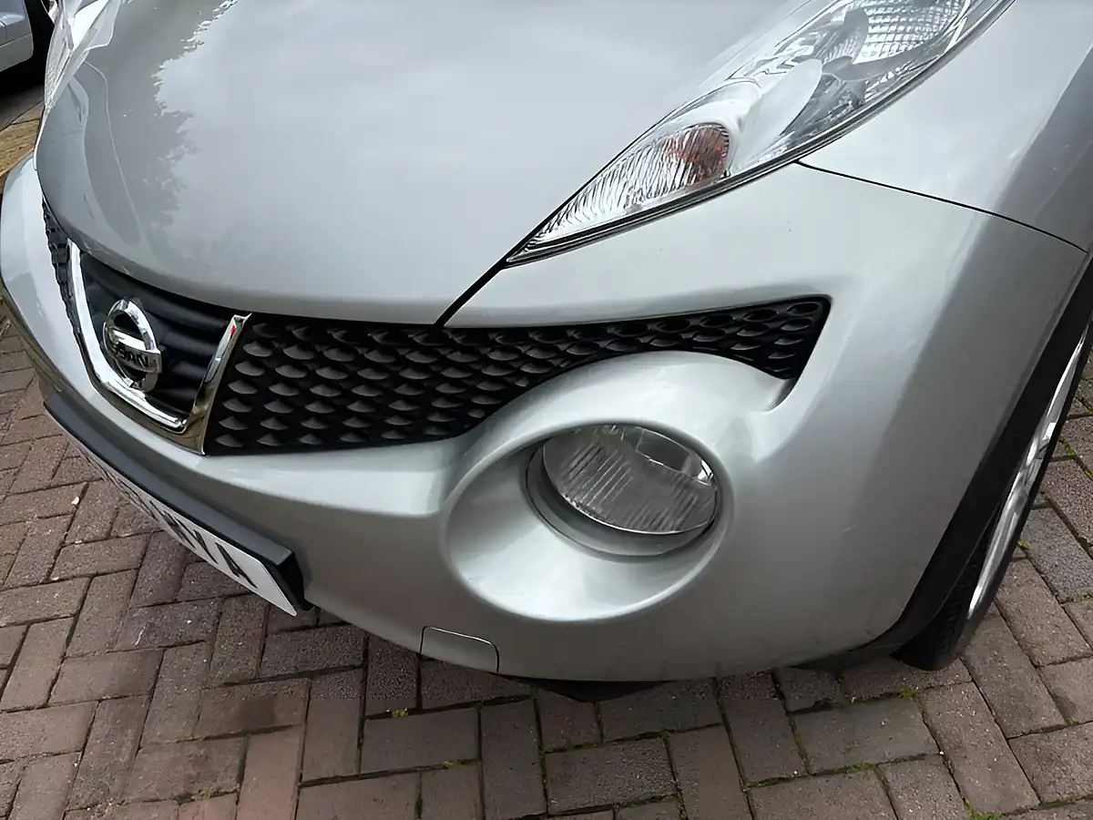 Used 2013 Nissan Juke Acenta Premium Silver - Interior and Exterior details 19