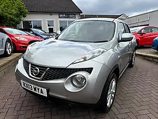 Used 2013 Nissan Juke Acenta Premium Silver - Interior and Exterior details 4