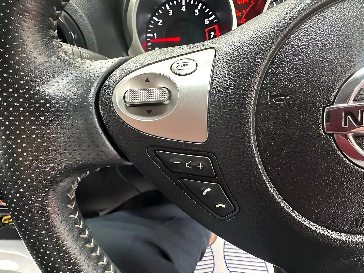 Used 2013 Nissan Juke Ministry of Sound Pearl Black - Interior and Exterior details 12