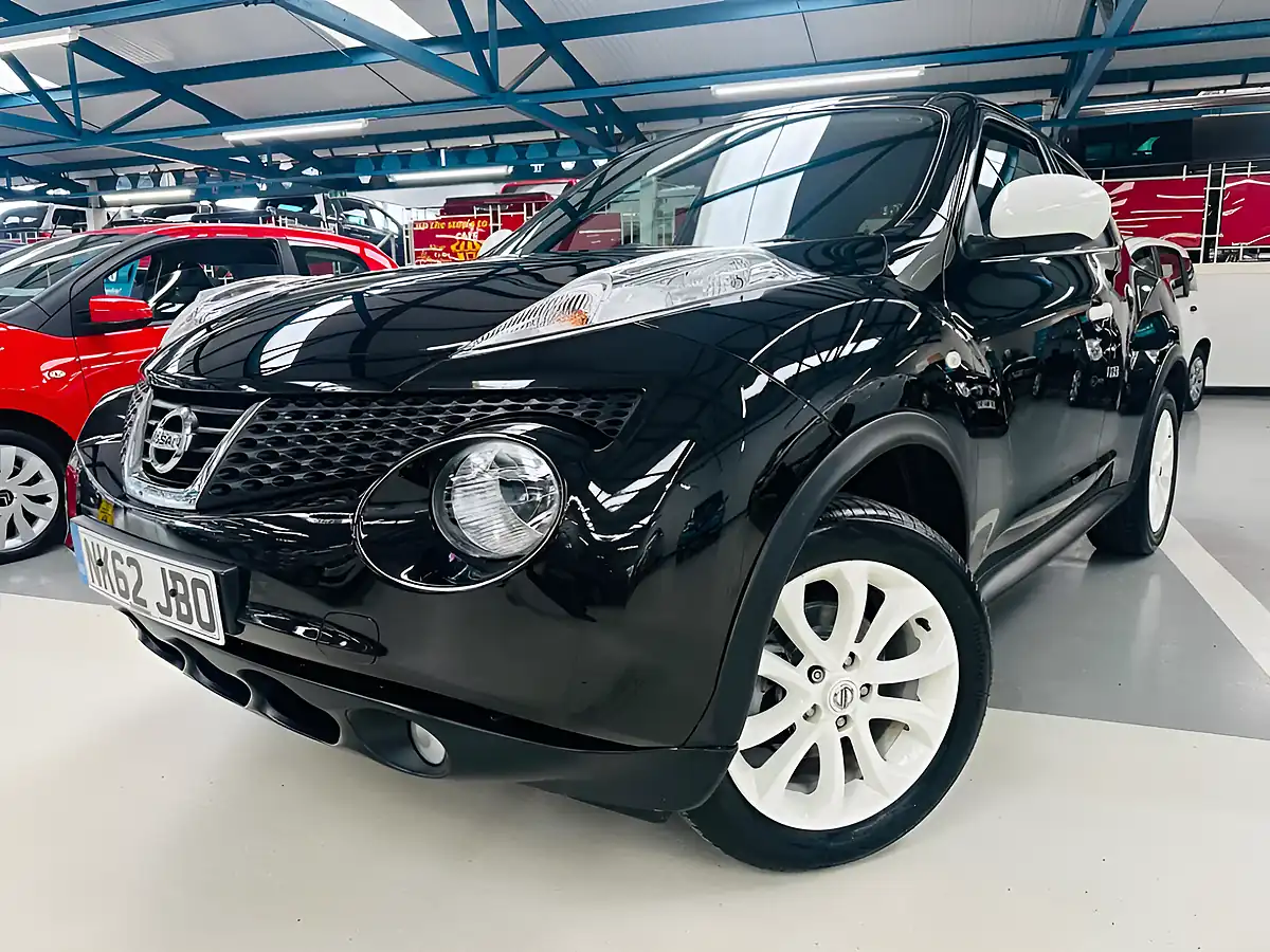 Used 2013 Nissan Juke Ministry of Sound Pearl Black - Interior and Exterior details 2