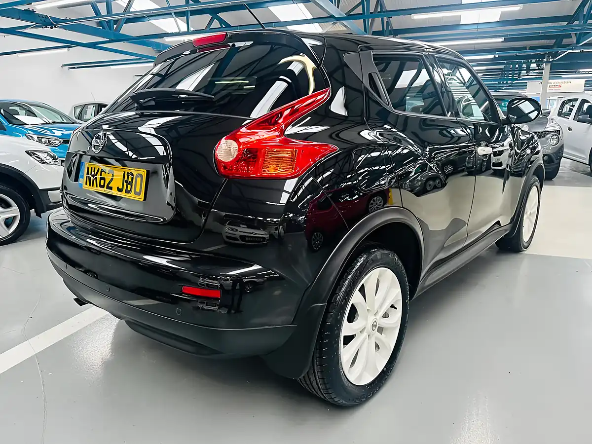 Used 2013 Nissan Juke Ministry of Sound Pearl Black - Interior and Exterior details 5