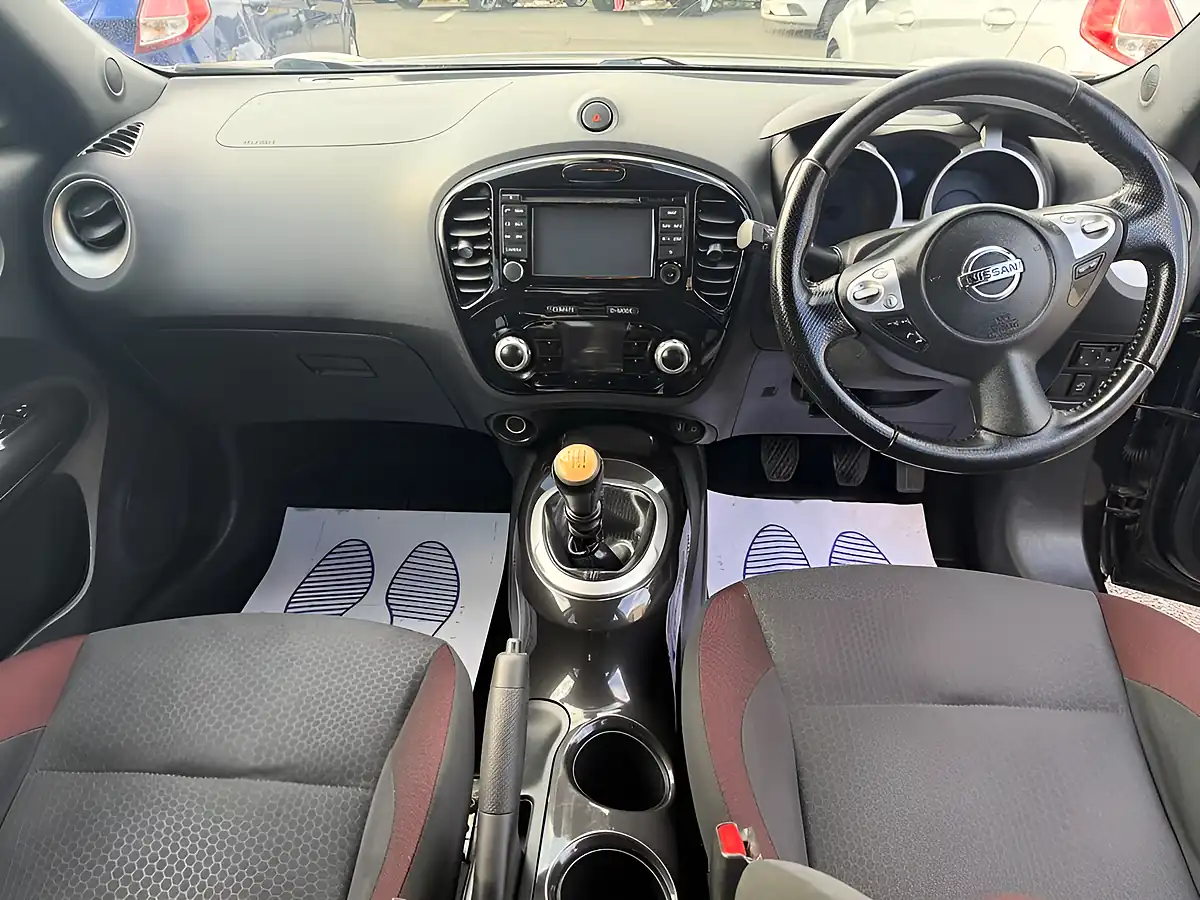 Used 2013 Nissan Juke N-Tec Black - Interior and Exterior details 15