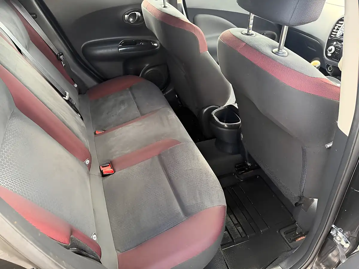 Used 2013 Nissan Juke N-Tec Black - Interior and Exterior details 16