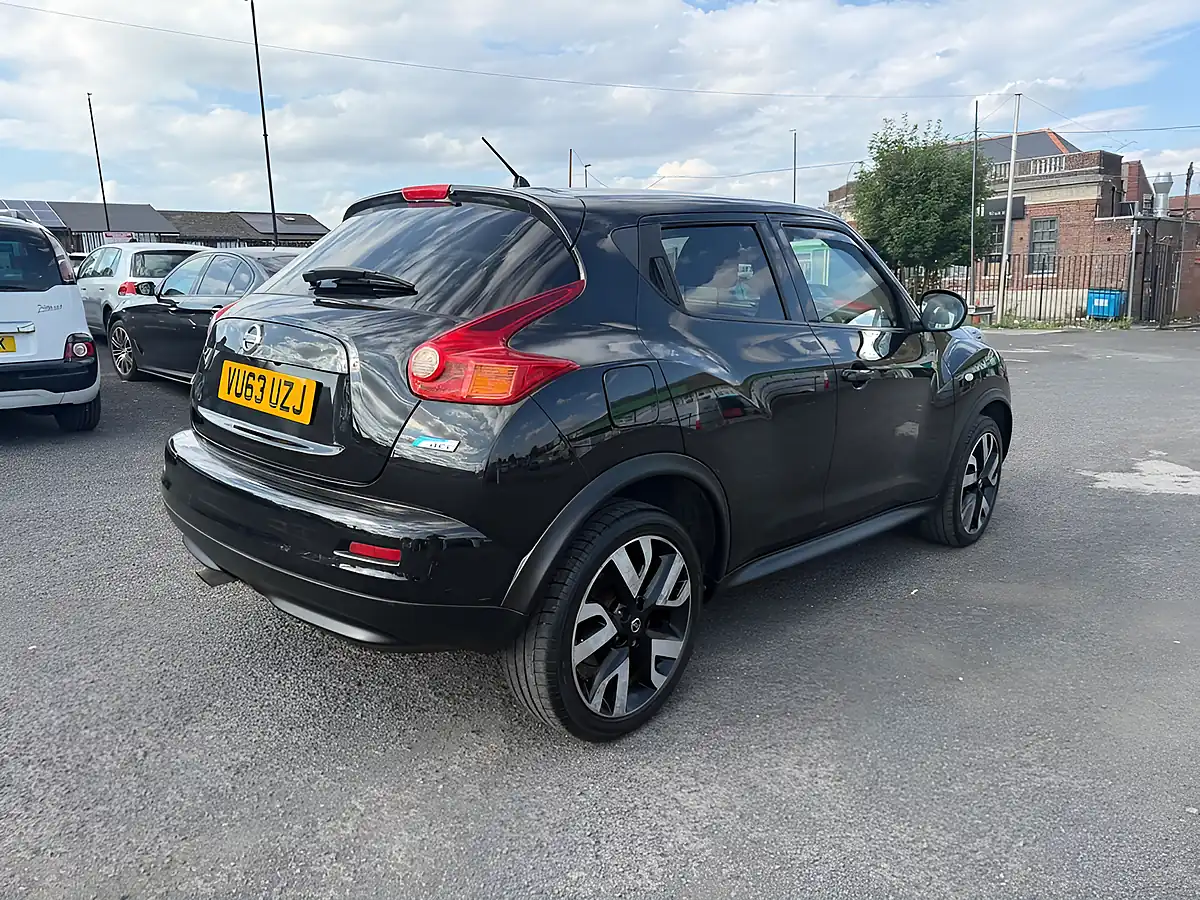 Used 2013 Nissan Juke N-Tec Black - Interior and Exterior details 2