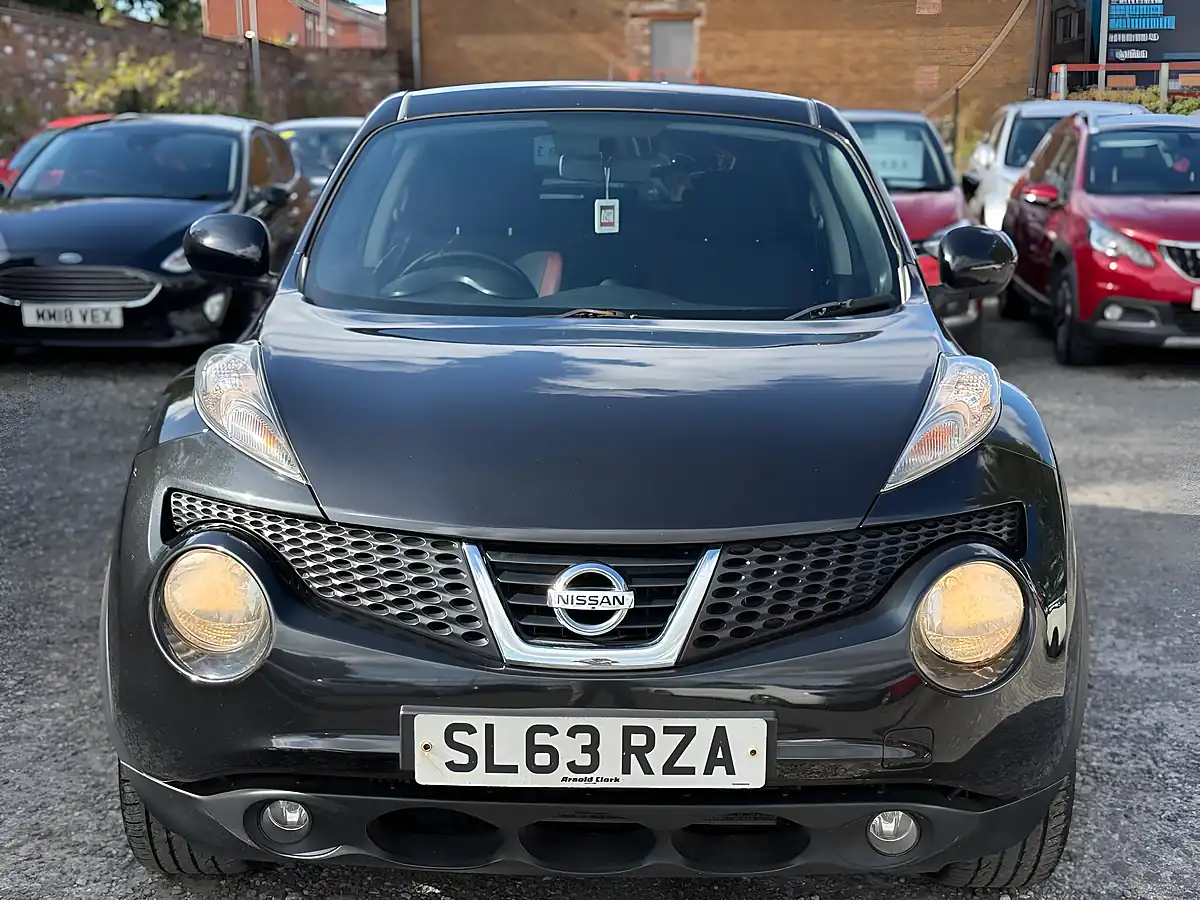 Used 2013 Nissan Juke N-Tec Black - Interior and Exterior details 2