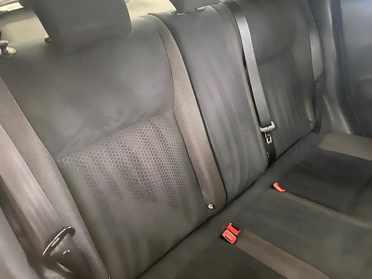 Used 2013 Nissan Juke N-Tec Black - Interior and Exterior details 18