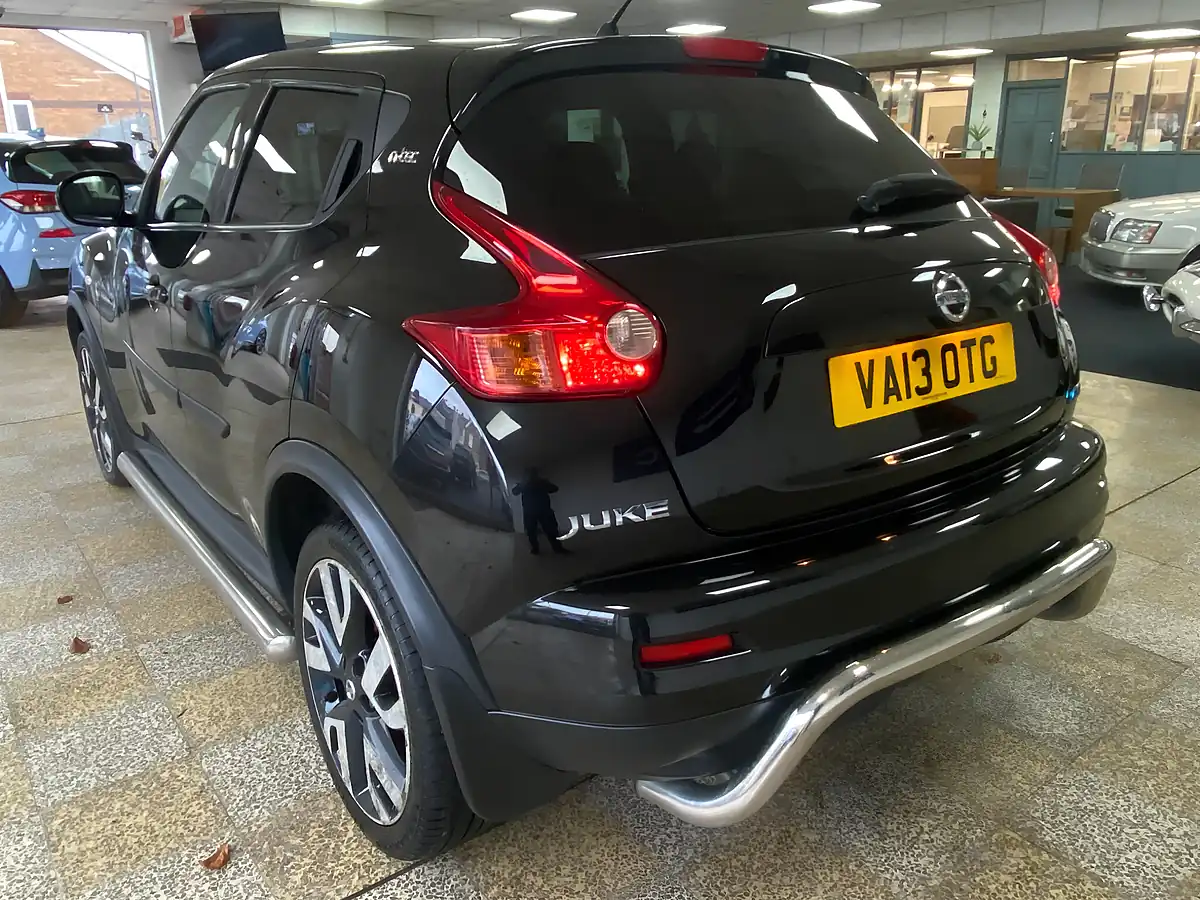Used 2013 Nissan Juke N-Tec Black - Interior and Exterior details 5