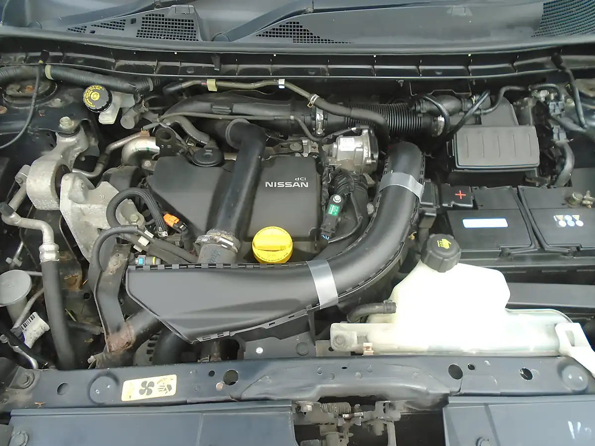 Used 2013 Nissan Juke N-Tec Black - Interior and Exterior details 15