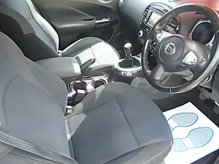 Used 2013 Nissan Juke N-Tec Black - Interior and Exterior details 9