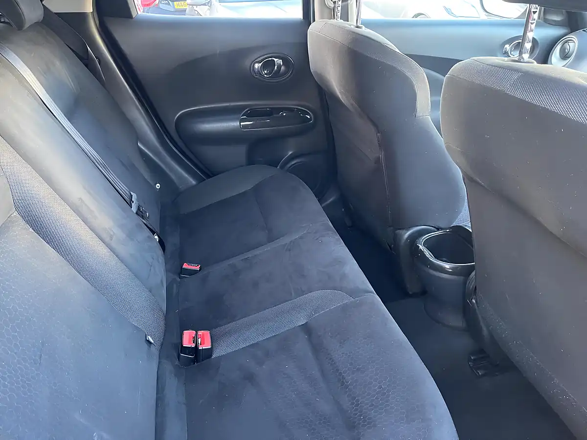 Used 2013 Nissan Juke N-Tec Grey - Interior and Exterior details 10