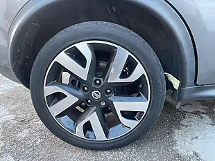 Used 2013 Nissan Juke N-Tec Grey - Interior and Exterior details 12
