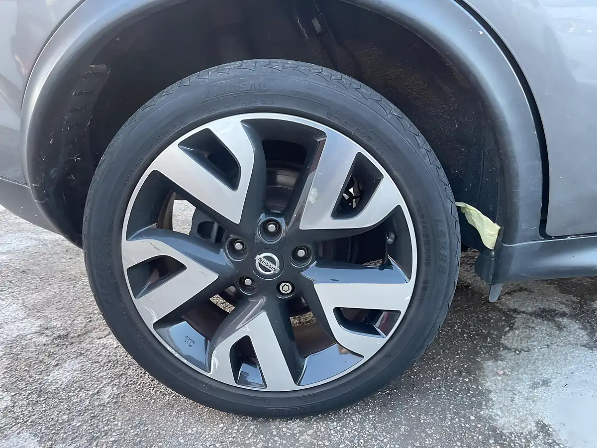 Used 2013 Nissan Juke N-Tec Grey - Interior and Exterior details 12