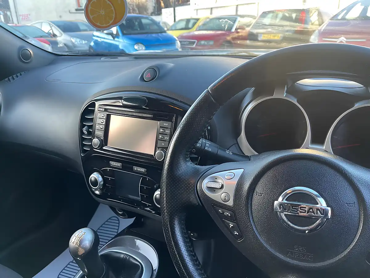 Used 2013 Nissan Juke N-Tec Grey - Interior and Exterior details 7