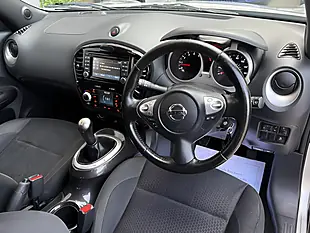 Used 2013 Nissan Juke N-Tec Silver - Interior and Exterior details 13