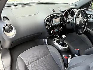 Used 2013 Nissan Juke N-Tec Silver - Interior and Exterior details 14