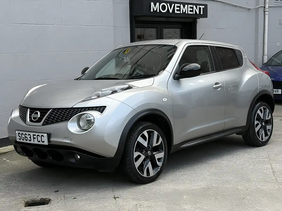 Used 2013 Nissan Juke N-Tec Silver - Interior and Exterior details 2
