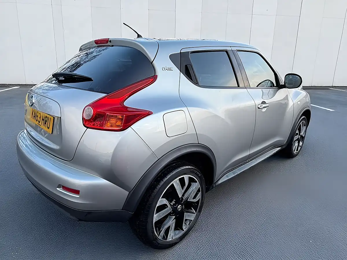 Used 2013 Nissan Juke N-Tec Silver - Interior and Exterior details 6