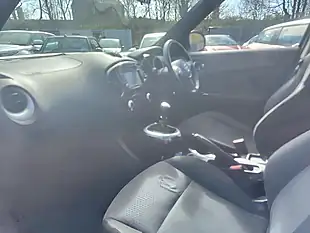 Used 2013 Nissan Juke N-Tec White - Interior and Exterior details 9