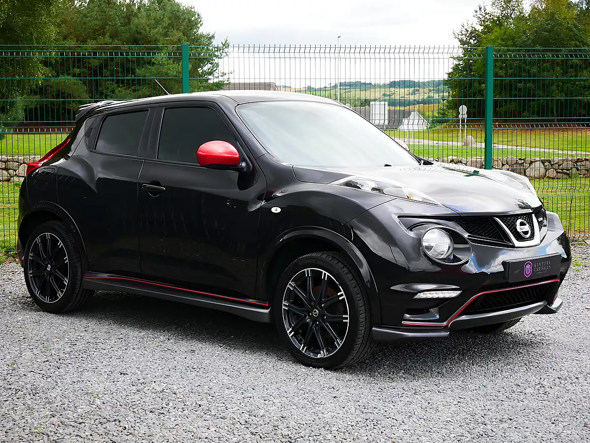 Used 2013 Nissan Juke Nismo Black - Interior and Exterior details 2