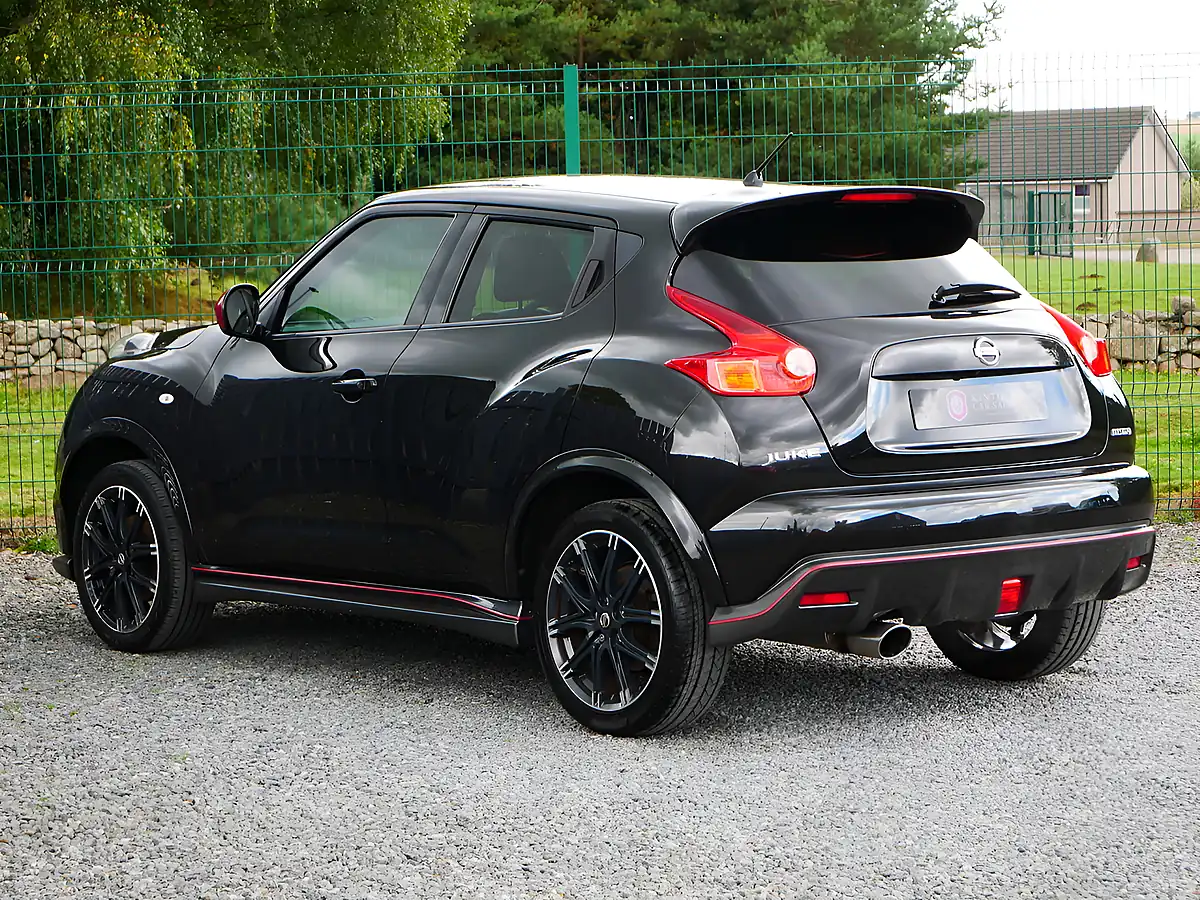 Used 2013 Nissan Juke Nismo Black - Interior and Exterior details 7