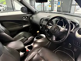 Used 2013 Nissan Juke Tekna Blue - Interior and Exterior details 2