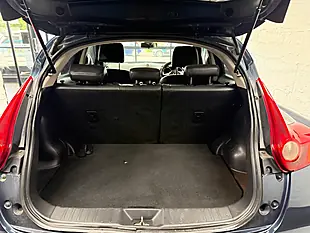 Used 2013 Nissan Juke Tekna Blue - Interior and Exterior details 13