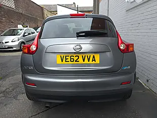 Used 2013 Nissan Juke Tekna Grey - Interior and Exterior details 9