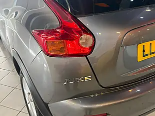 Used 2013 Nissan Juke Visia Grey - Interior and Exterior details 8