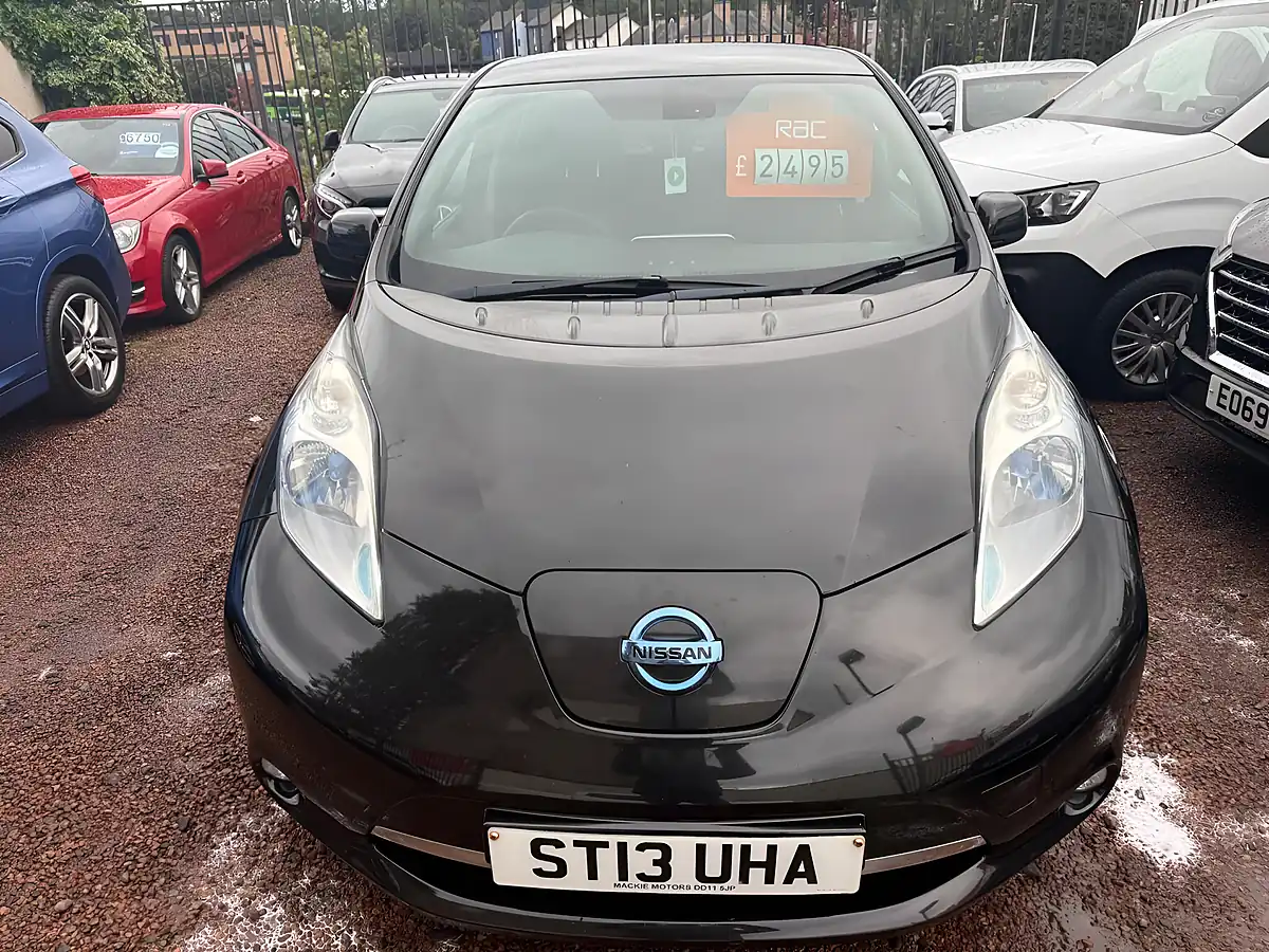 Used 2013 Nissan Leaf Acenta Black - Interior and Exterior details 5