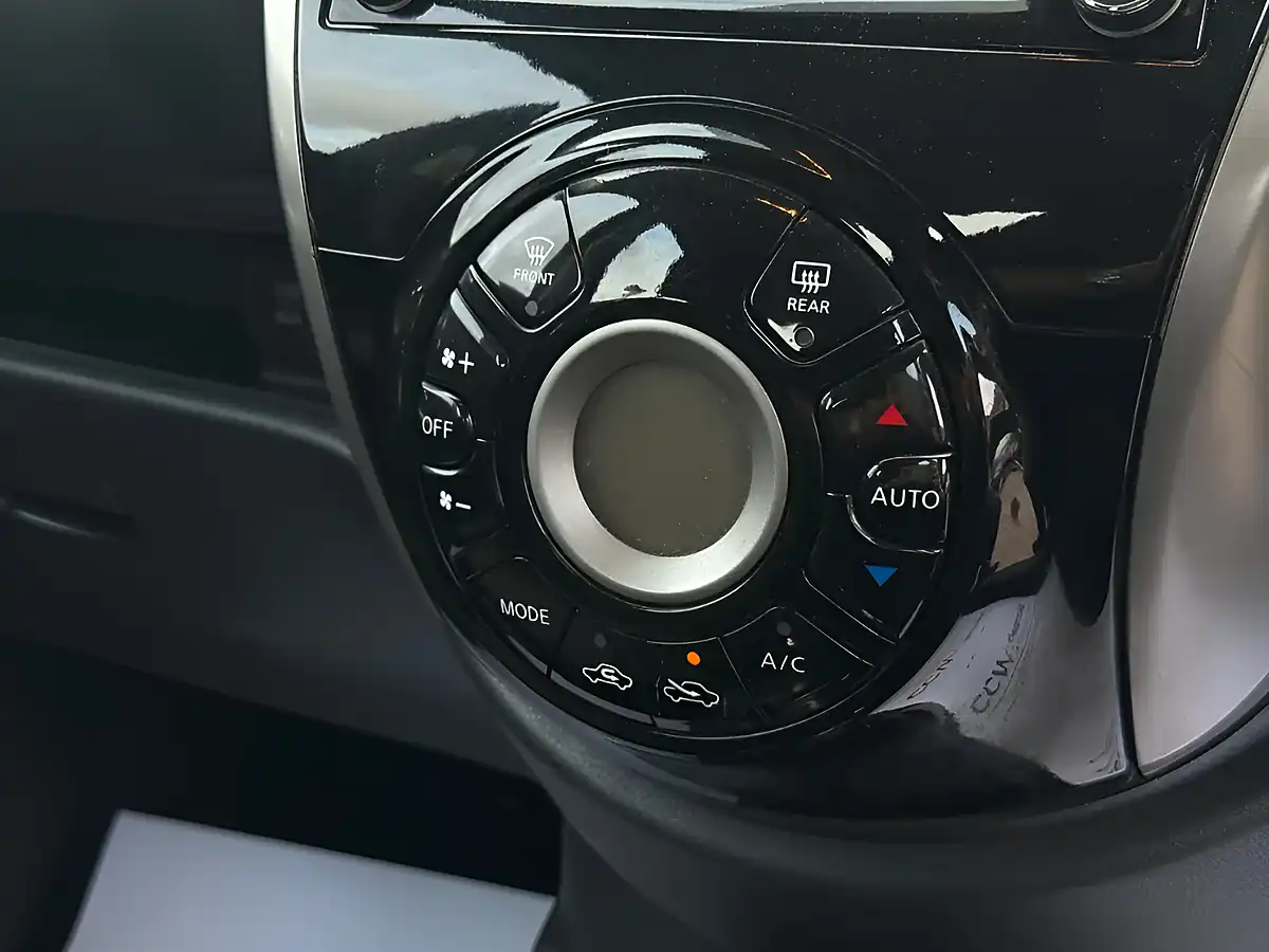 Used 2013 Nissan Micra Acenta Red - Interior and Exterior details 15